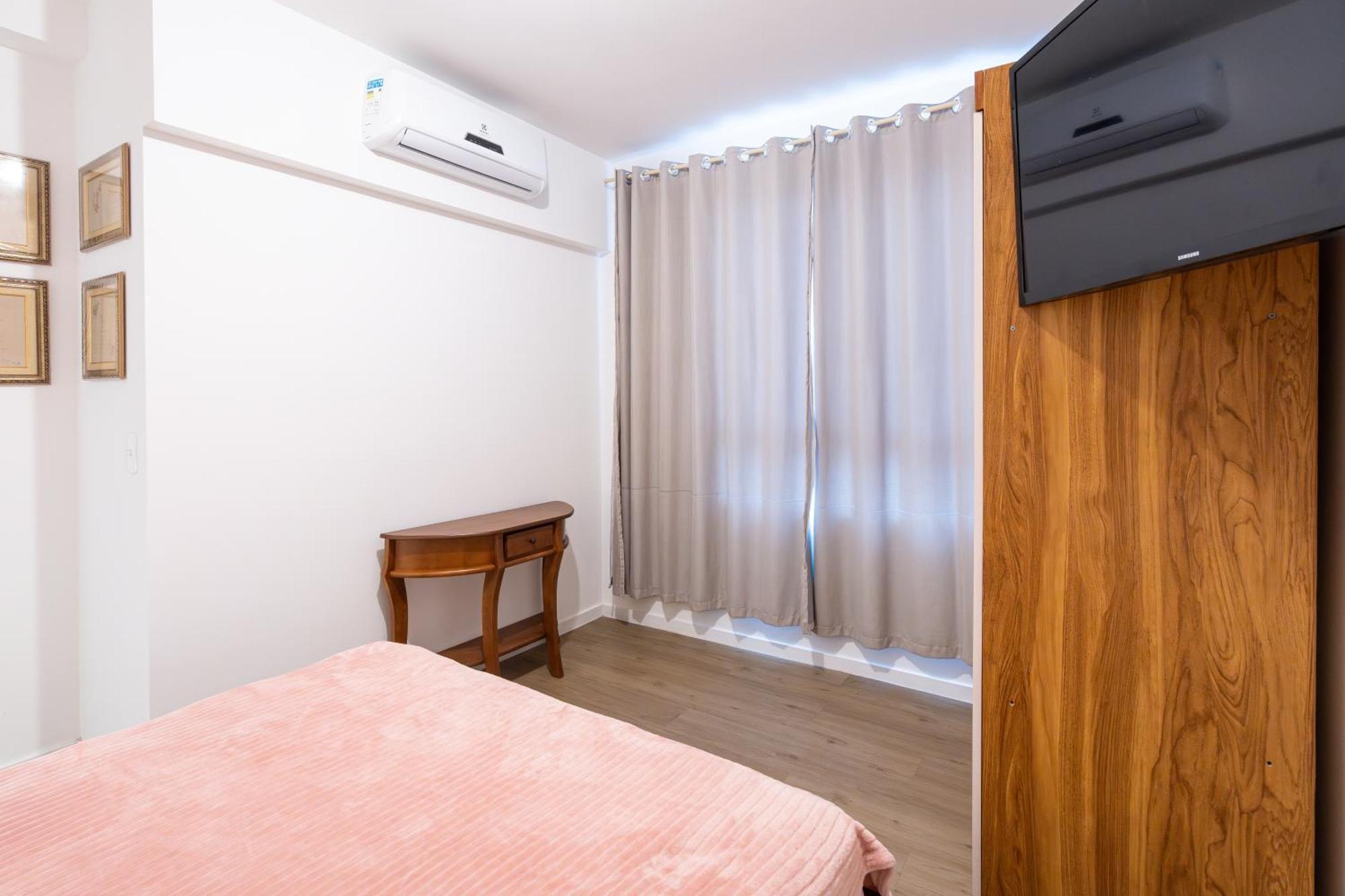 Apartmán Apartamento 150M Da Praia Com Sacada, Wi-Fi Ar Condicionado, Piscina, Portaria 24H, Playground E Vaga De Garagem Piçarras Pokoj fotografie